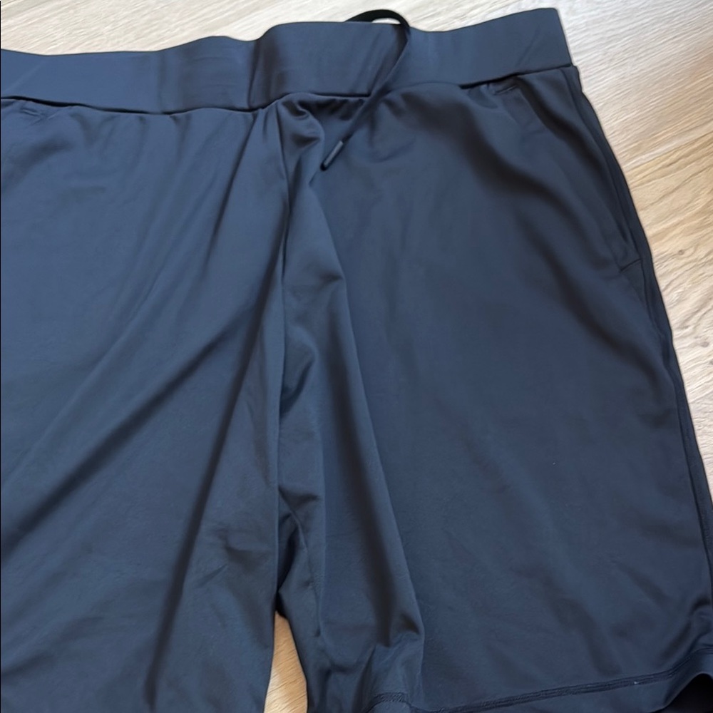 Men's Black Athletic Shorts with Pockets